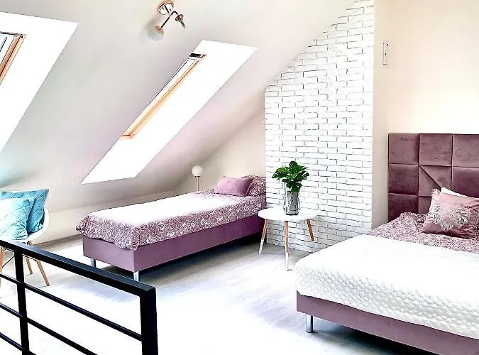 Bursztynek Park דירה